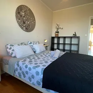 https://royal-palace-zeedijk-oostende-appartement-met-2-slaapkamers.hotelsghent.com